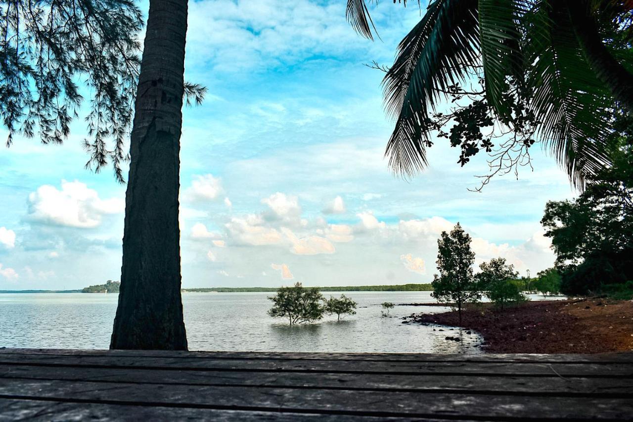 12Haven Stunning Seaside Luxury Villa Pd With Kids Pool Port Dickson Eksteriør billede
