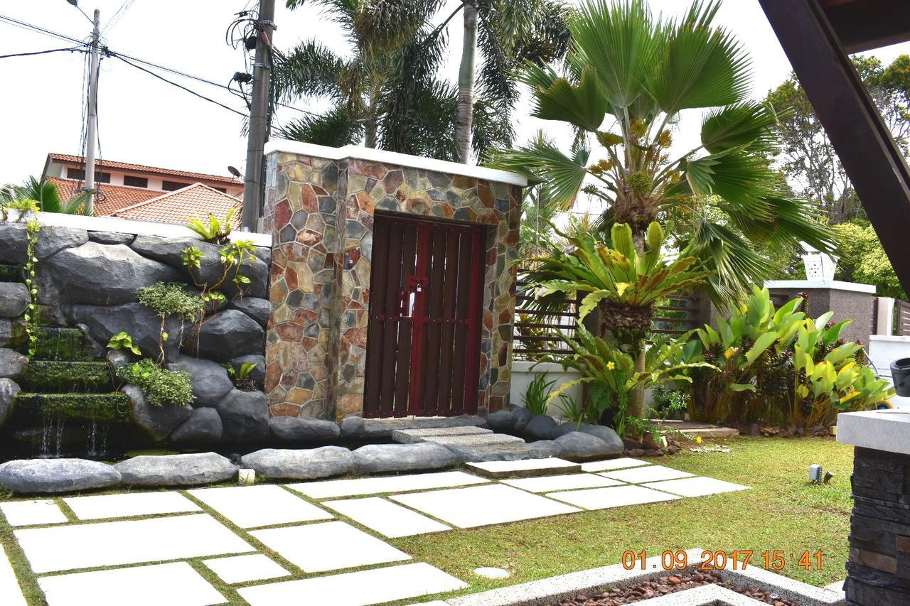 12Haven Stunning Seaside Luxury Villa Pd With Kids Pool Port Dickson Eksteriør billede
