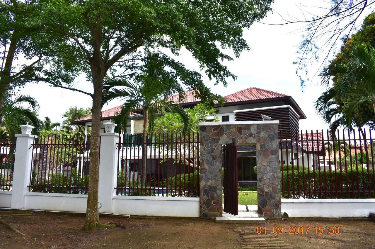 12Haven Stunning Seaside Luxury Villa Pd With Kids Pool Port Dickson Eksteriør billede