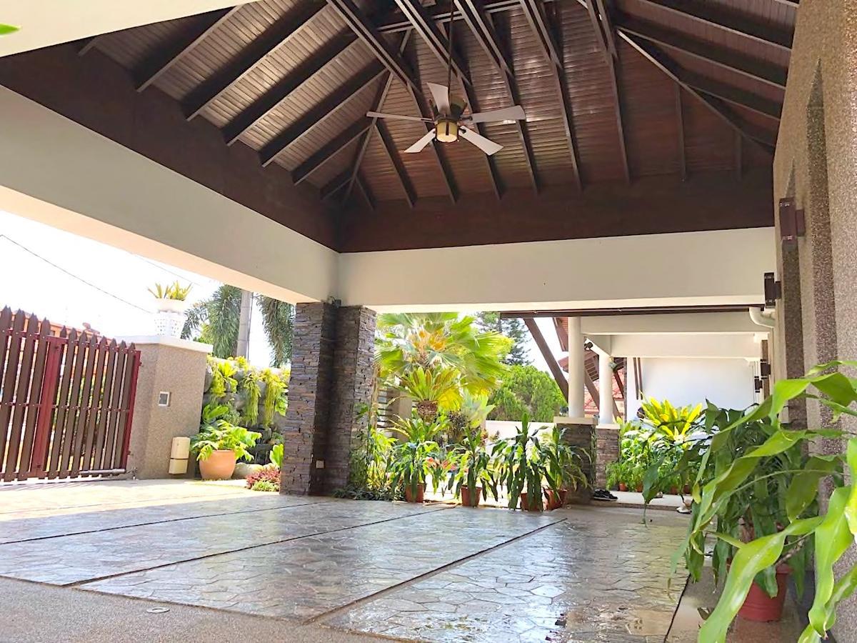 12Haven Stunning Seaside Luxury Villa Pd With Kids Pool Port Dickson Eksteriør billede
